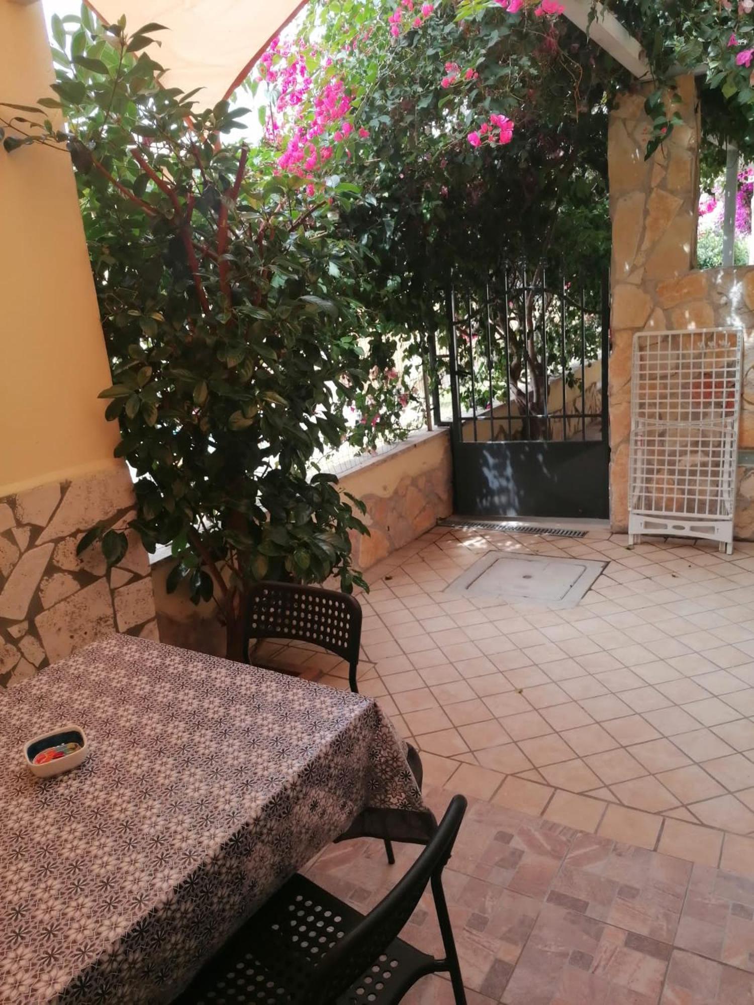 Fiumicino Aeroporto Casa Vacanze Orchidea ภายนอก รูปภาพ